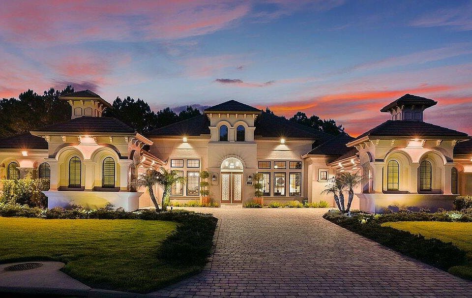 1st image of 229 Conservatory Dr