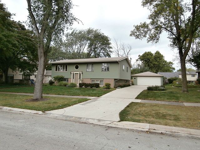 1st image of 428 Illinois St