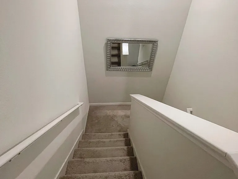 9148 Hillcroft Dr — Photo 14