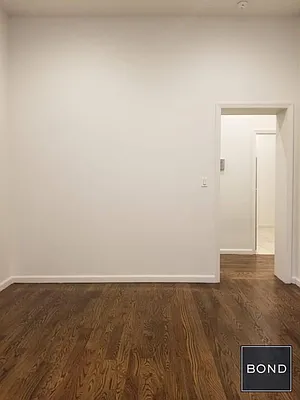 Rented by Bond New York | media 14