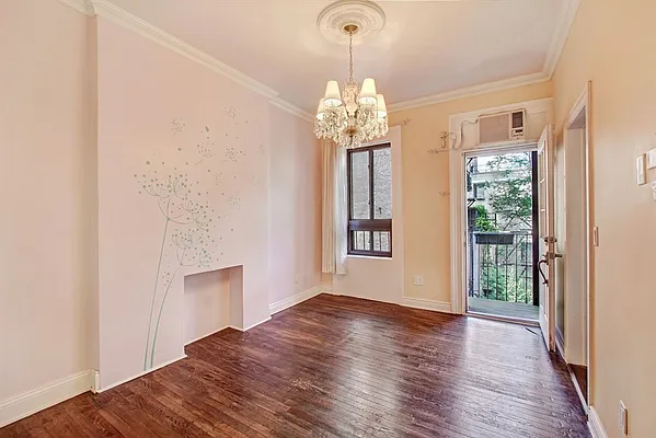 Rented by Corcoran | media 11