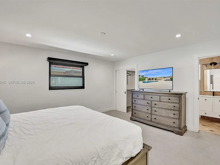 16637 SW 55th Ter — Photo 24