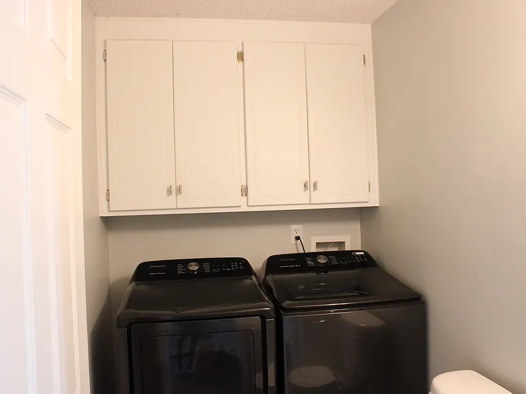 120 N Springview Dr — Photo 7