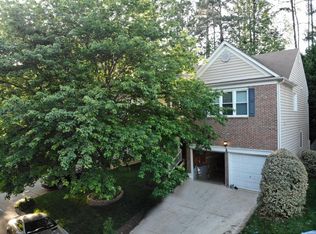 130 Solstice Cir, Cary, NC 27513