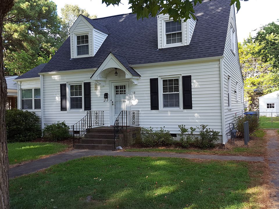 1st image of 10 Howard Ct