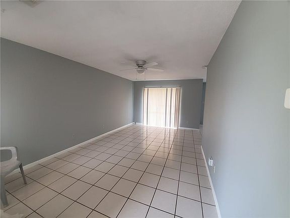 3rd image of 1606 Spicewood Dr