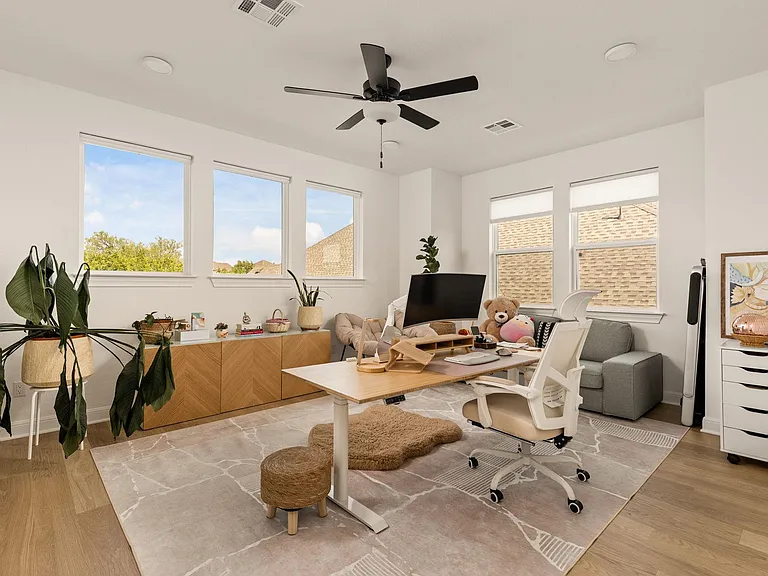 2132 Cavara Cv — Photo 30