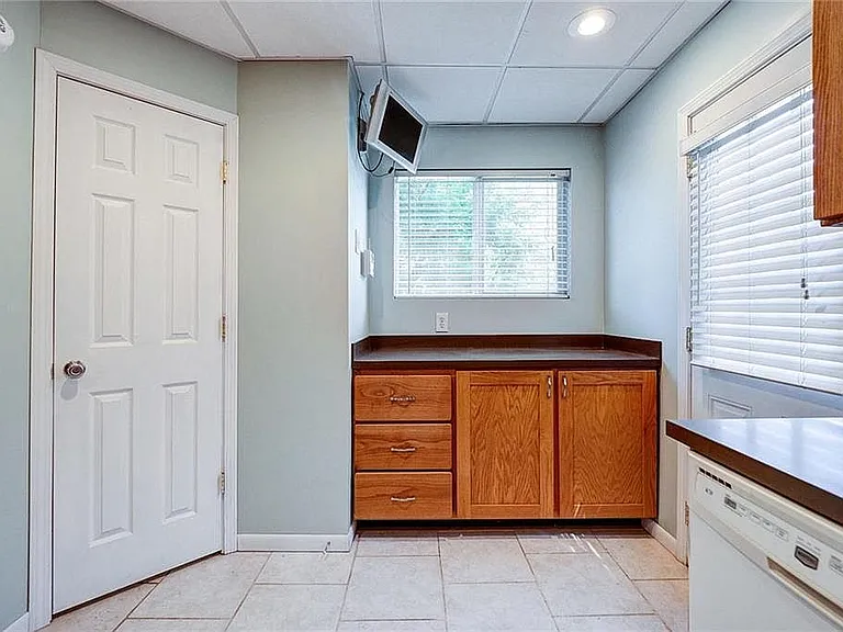 5159 Carrollton Ave — Photo 9