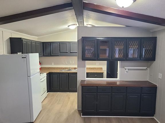 2nd image of 2700 N Washington St #59M