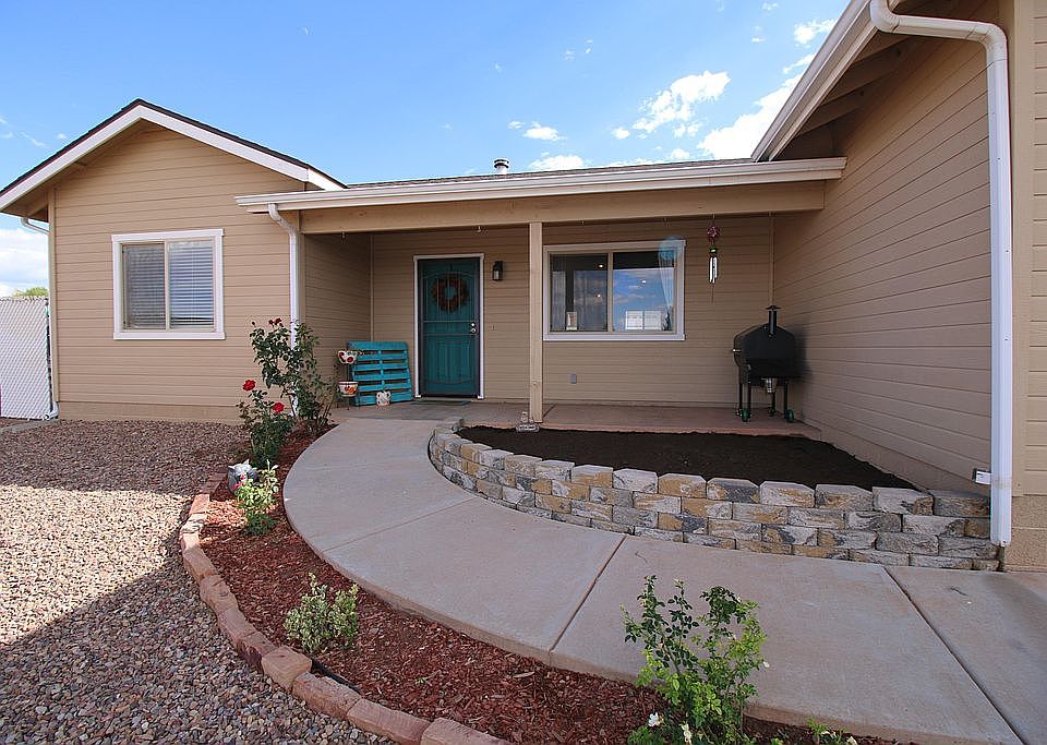 1st image of 3021 W Park Plaza Dr