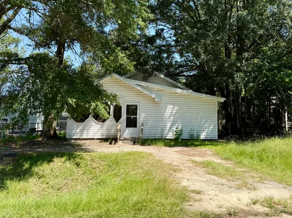 409 E 7th Ave, Cordele, GA 31015