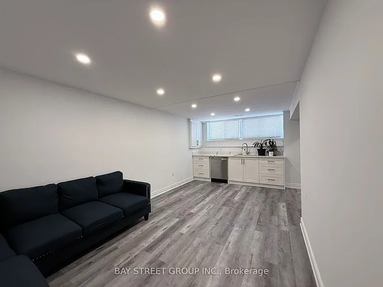 366 Highfield Rd — Photo 25