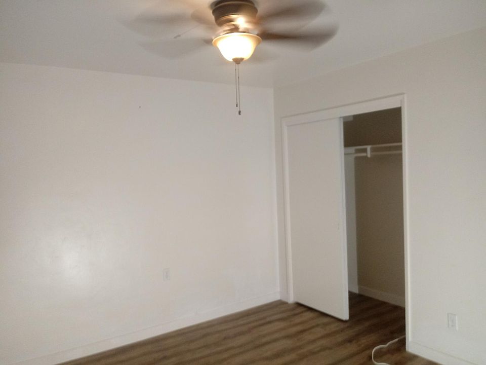 1st image of 8355 Finley Ave
