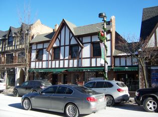 903 Green Bay Rd LOWR 2, Winnetka, IL 60093