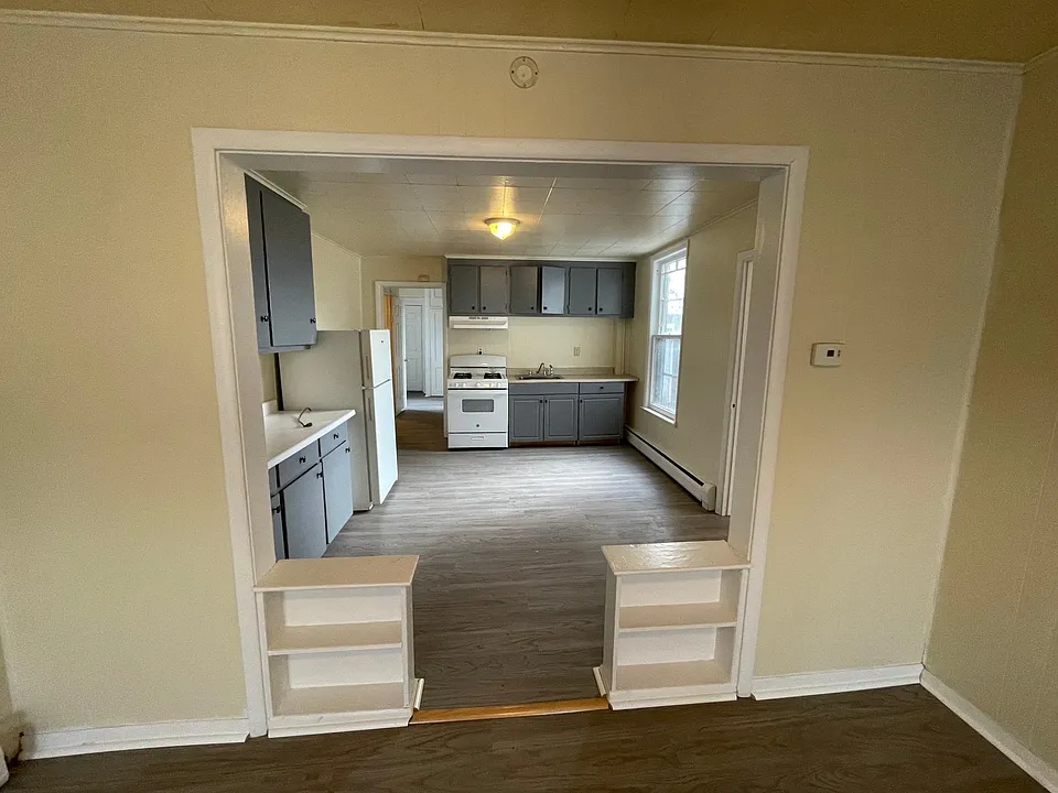 210 Oneil St #1