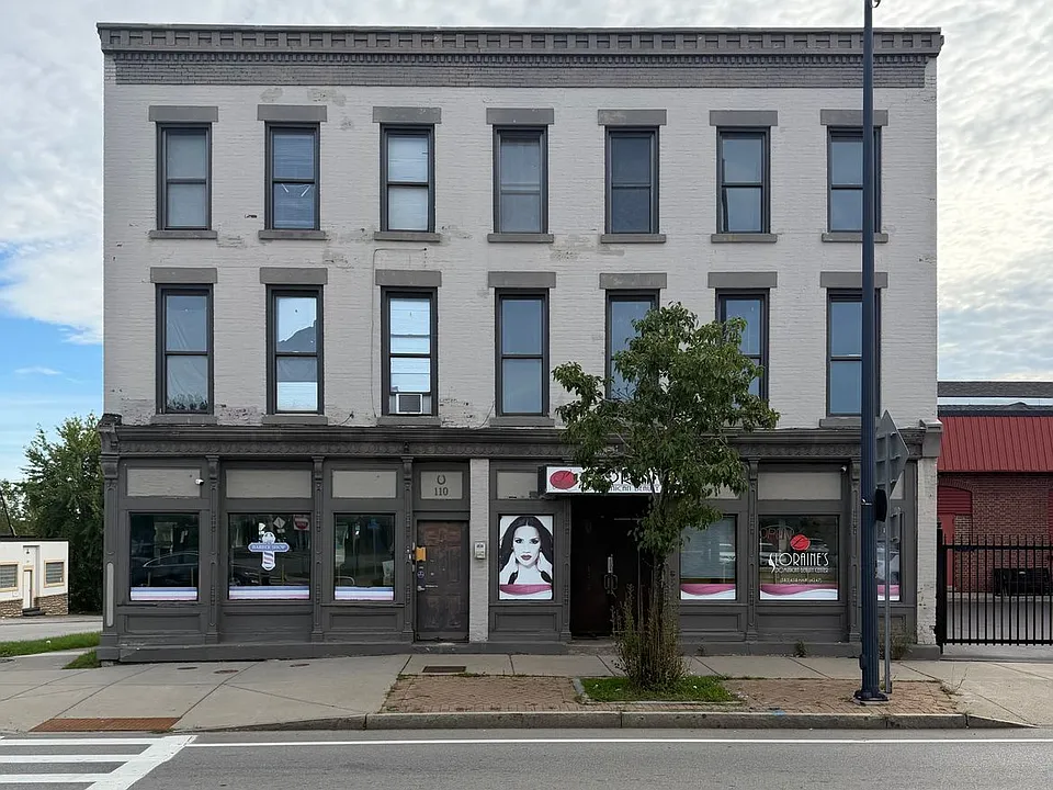 104-110 Lake Ave