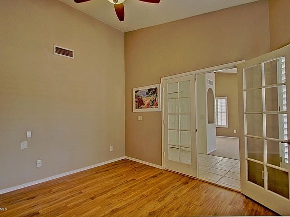 4th image of 6922 W Taro Ln