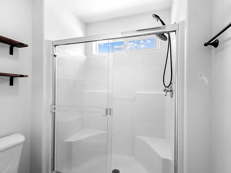 20700 Nicolette Dr — Photo 17
