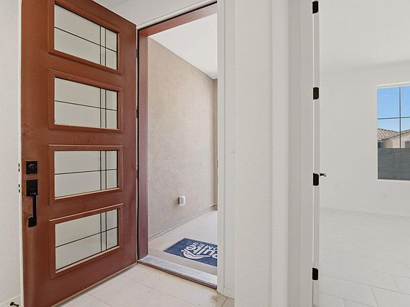 3rd image of 3005 Donita Ln NE