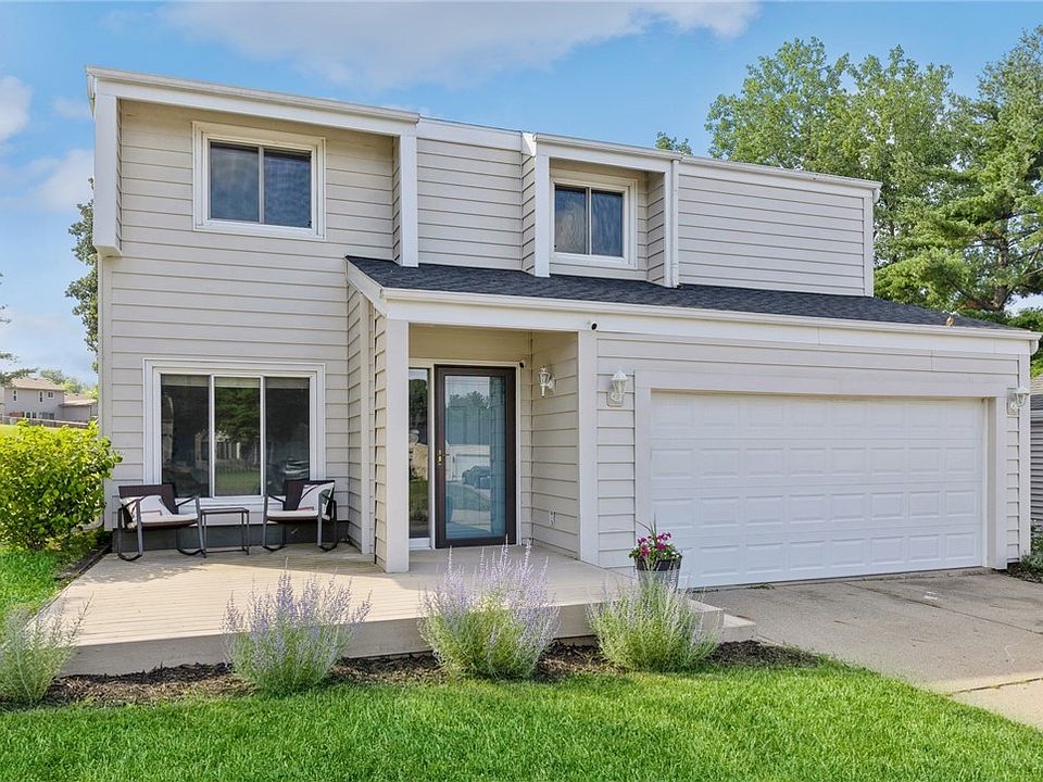 7904 Briarwood Ln, Urbandale, IA 50322 Zillow