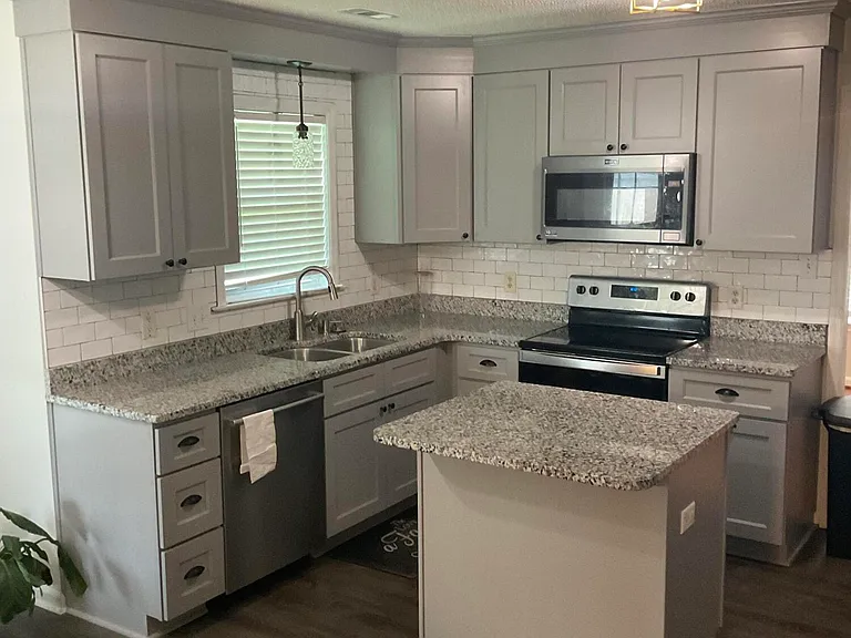 529 Raintree Rd — Photo 11