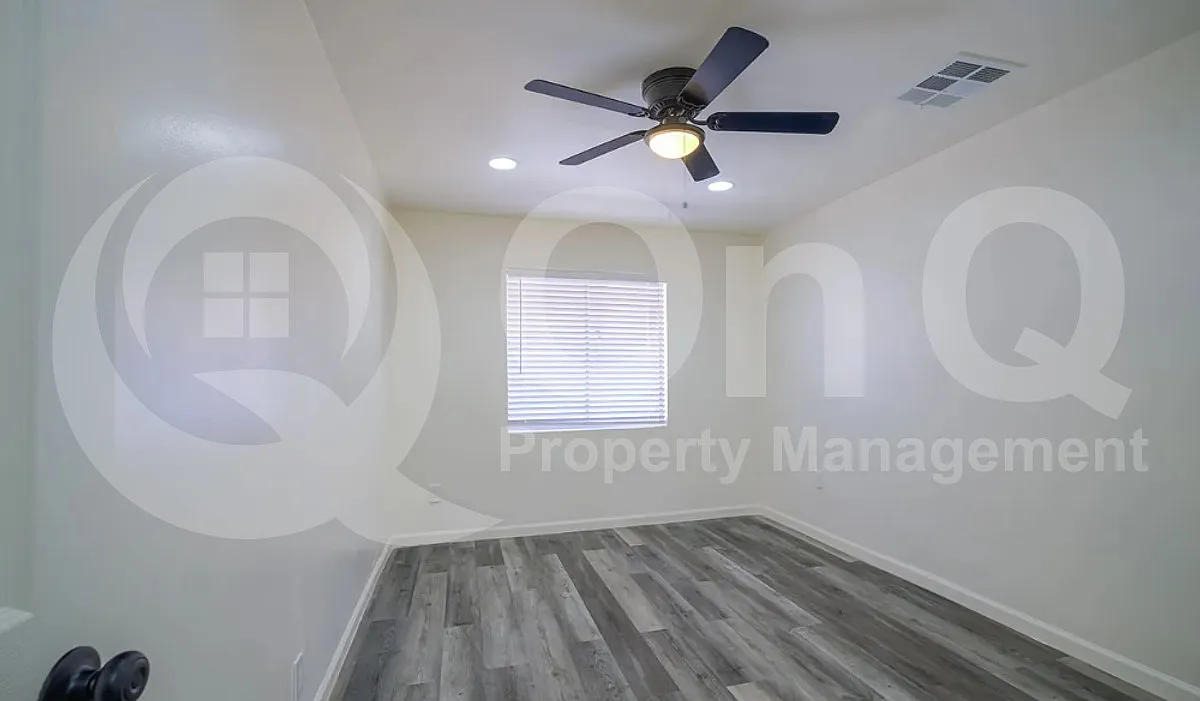 1 bed, 1.0 bath, 600 sqft, $1,249 — Photo 1