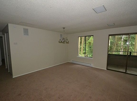 5th image of 14036 Juanita Dr NE