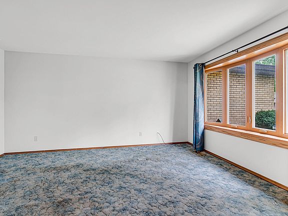 4th image of 3009 Kimberly St