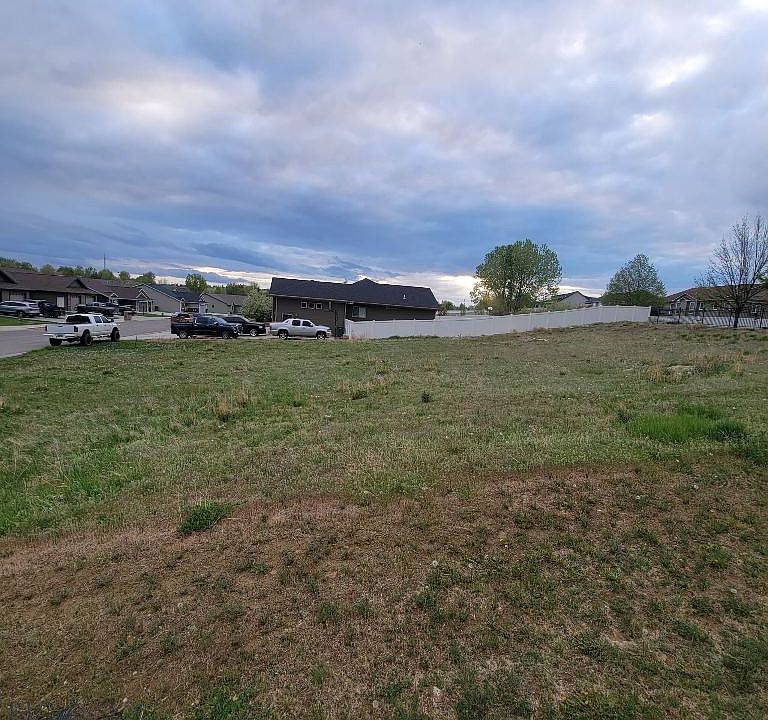 2nd image of Claremont Rd