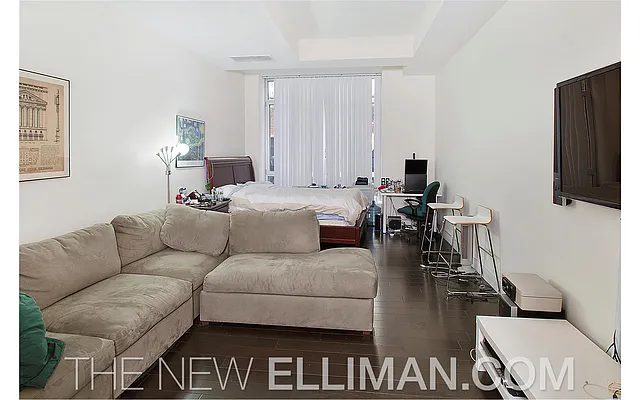 Sold by Douglas Elliman | media 22