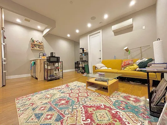 Rented by Doorway NYC, LLC | media 10