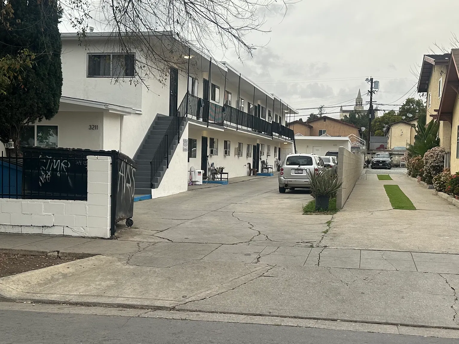 1 bed, 650 sqft, $2,300 — Photo 2
