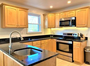 32 4th St #2, Laurel, MD 20707