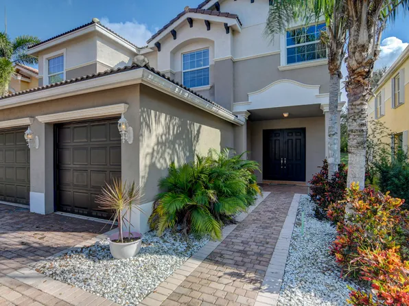8135 Emerald Winds Circle, Boynton Beach, FL 33473