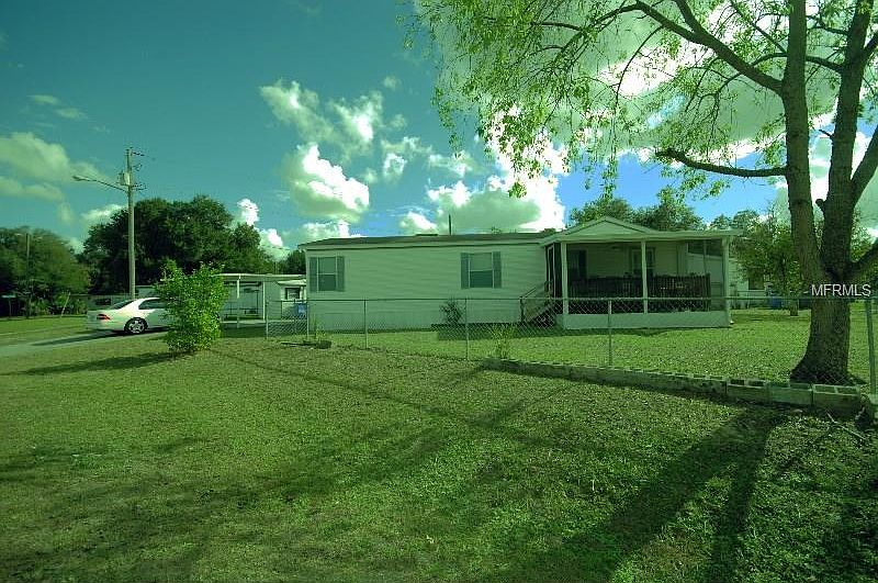 1st image of 813 Center Ave