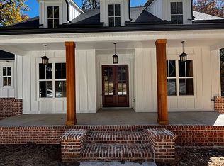 4727 Mountain View Rd, Oakwood, GA 30566