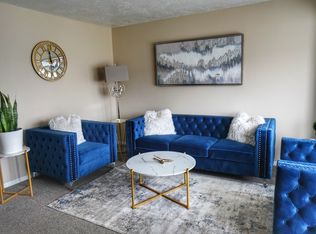 1325 E Woodhill Cir, Sandy, UT 84092