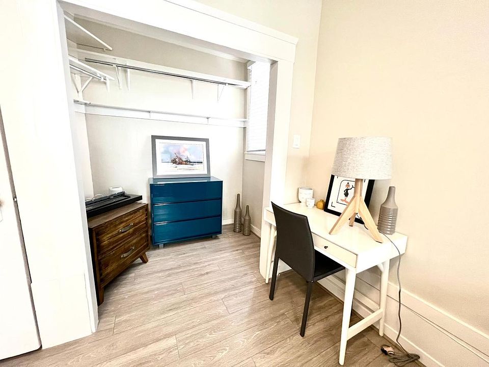 1st image of 721 Bush St #204L