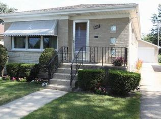 8425 N Ottawa Ave, Niles, IL