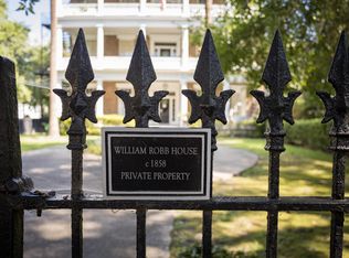 12 Bee St APT B, Charleston, SC 29403