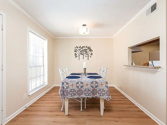5th image of 8401 N New Braunfels Ave APT 115A