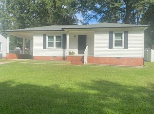 1037 S Woodland Dr, Lancaster, SC 29720