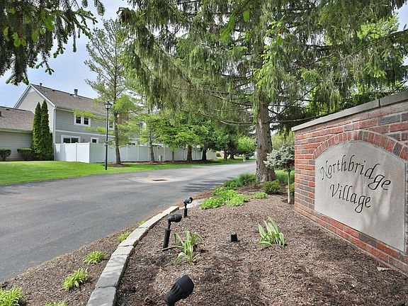 2nd image of 3765 Baybridge Ln #3