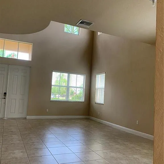 9860 Blue Isle — Photo 3