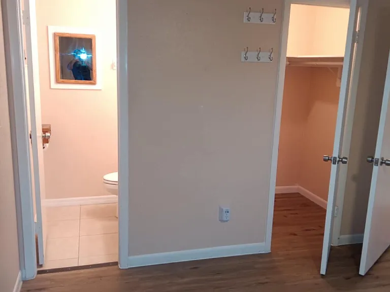 4404 Hagen Ave — Photo 6