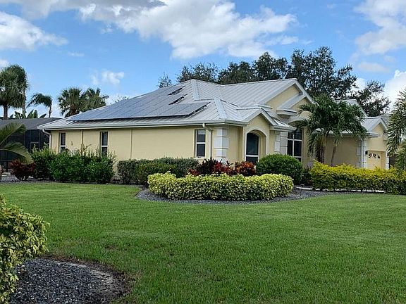 Oversized lot, solar panels 