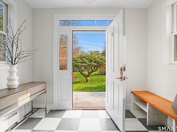 3rd image of 13 Highland Road