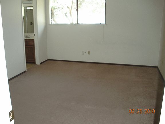 4th image of 5551 Cedar Creek Way