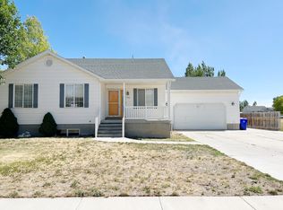 1438 E Harrier St, Eagle Mountain, UT 84005