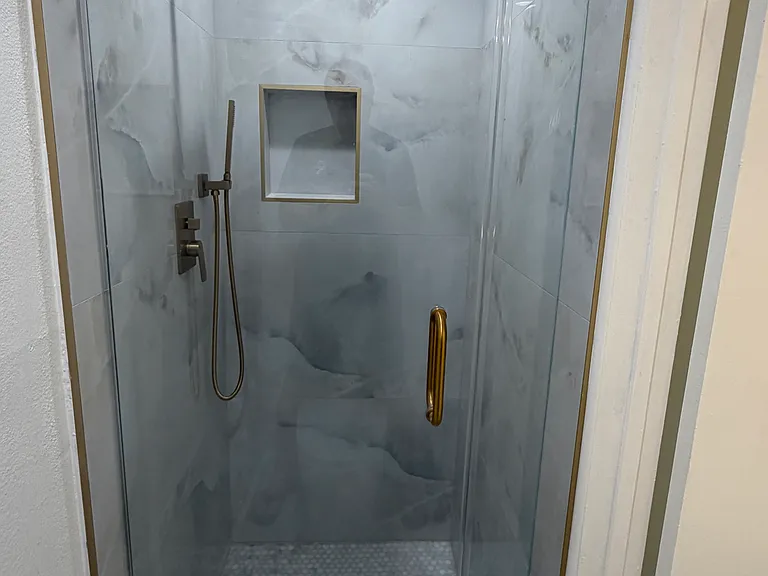 10331 Lindley Ave #209 — Photo 20
